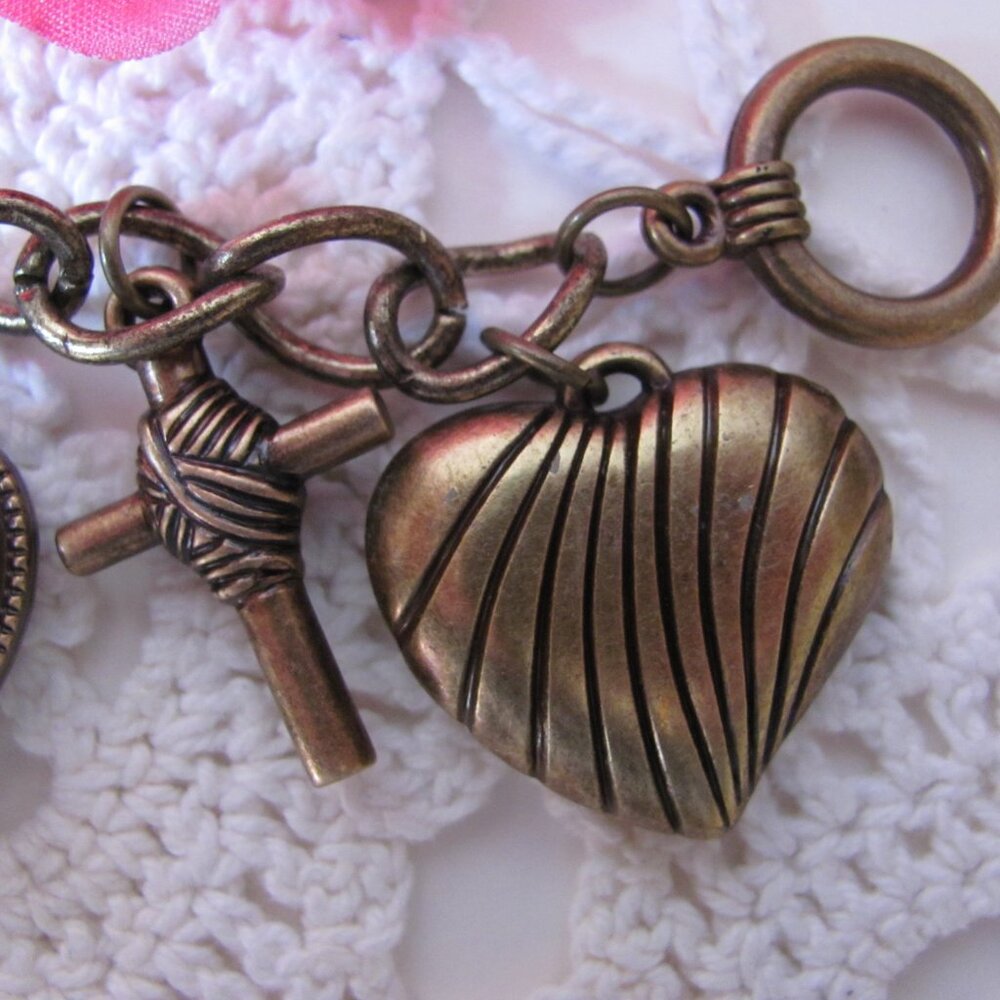 Angel  WiNGS Charm Bracelet Brand New - Picture 4 of 5